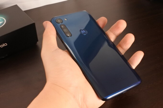 moto g8 powerは重量が重い